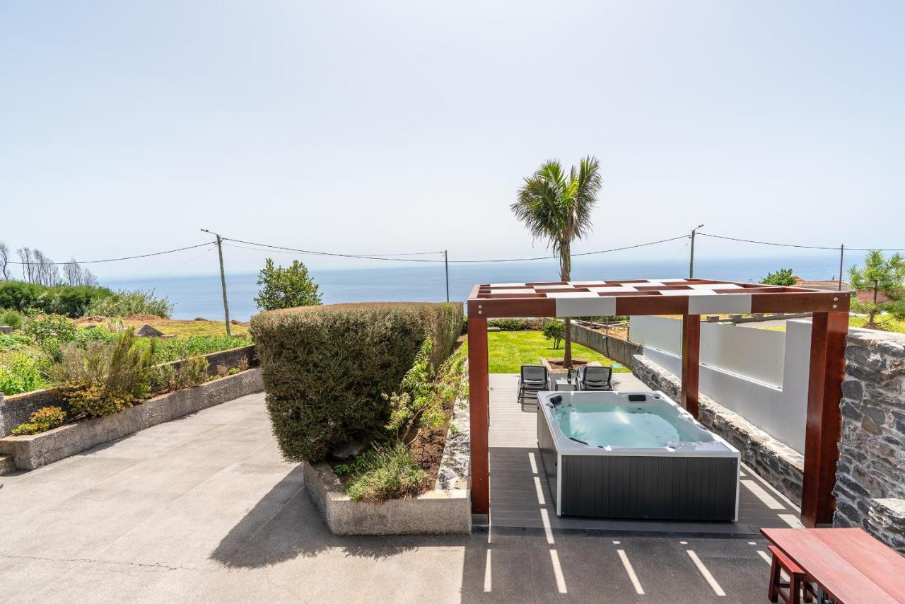 Villa Casa Leonor By Rent2U, Lda à Arco da Calheta  Extérieur photo