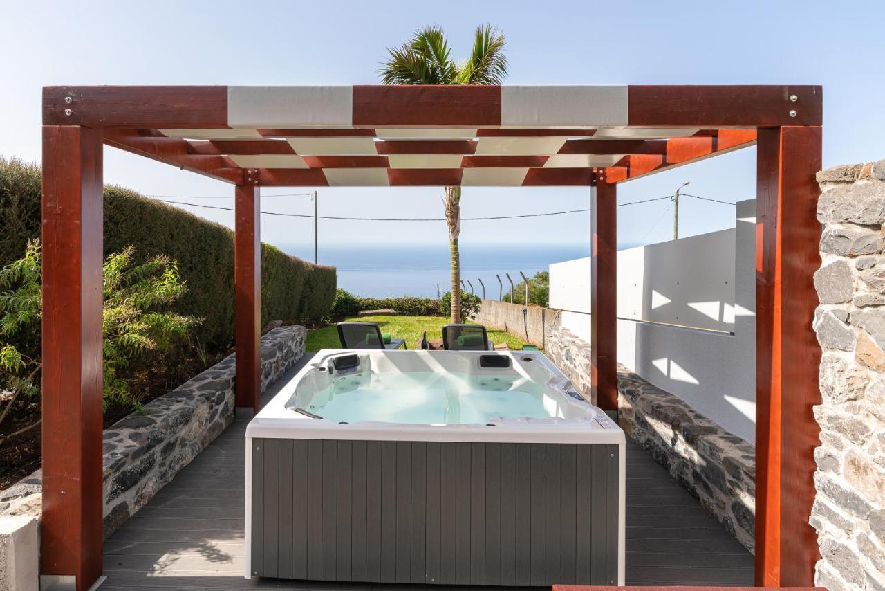 Villa Casa Leonor By Rent2U, Lda à Arco da Calheta  Extérieur photo